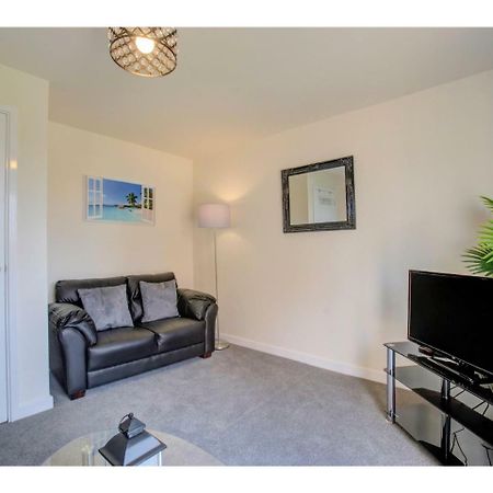 Newly Built, Splendid House For 5 In Manchester! Экстерьер фото