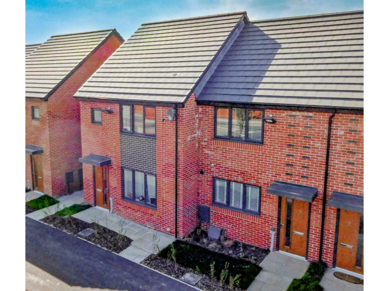Newly Built, Splendid House For 5 In Manchester! Экстерьер фото